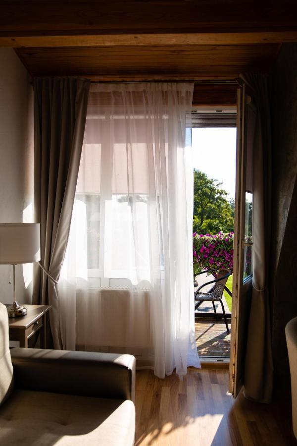Bed and Breakfast Melynojo Karpio Namas à Kinty Extérieur photo